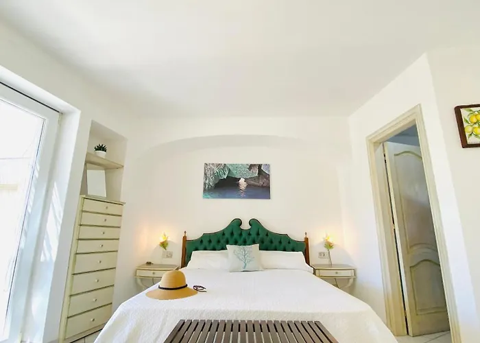 Semesterbostad Casa Pippo 2 *